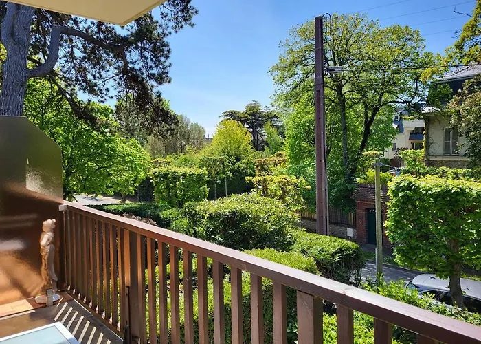 T2 Au Coeur De Avec Balcon, Parking & Acceptant Animaux - Fr-1-465-16 Cabourg