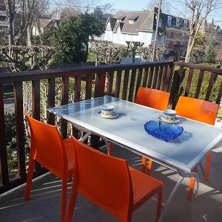 Daire T2 Au Coeur De Avec Balcon, Parking & Acceptant Animaux - Fr-1-465-16